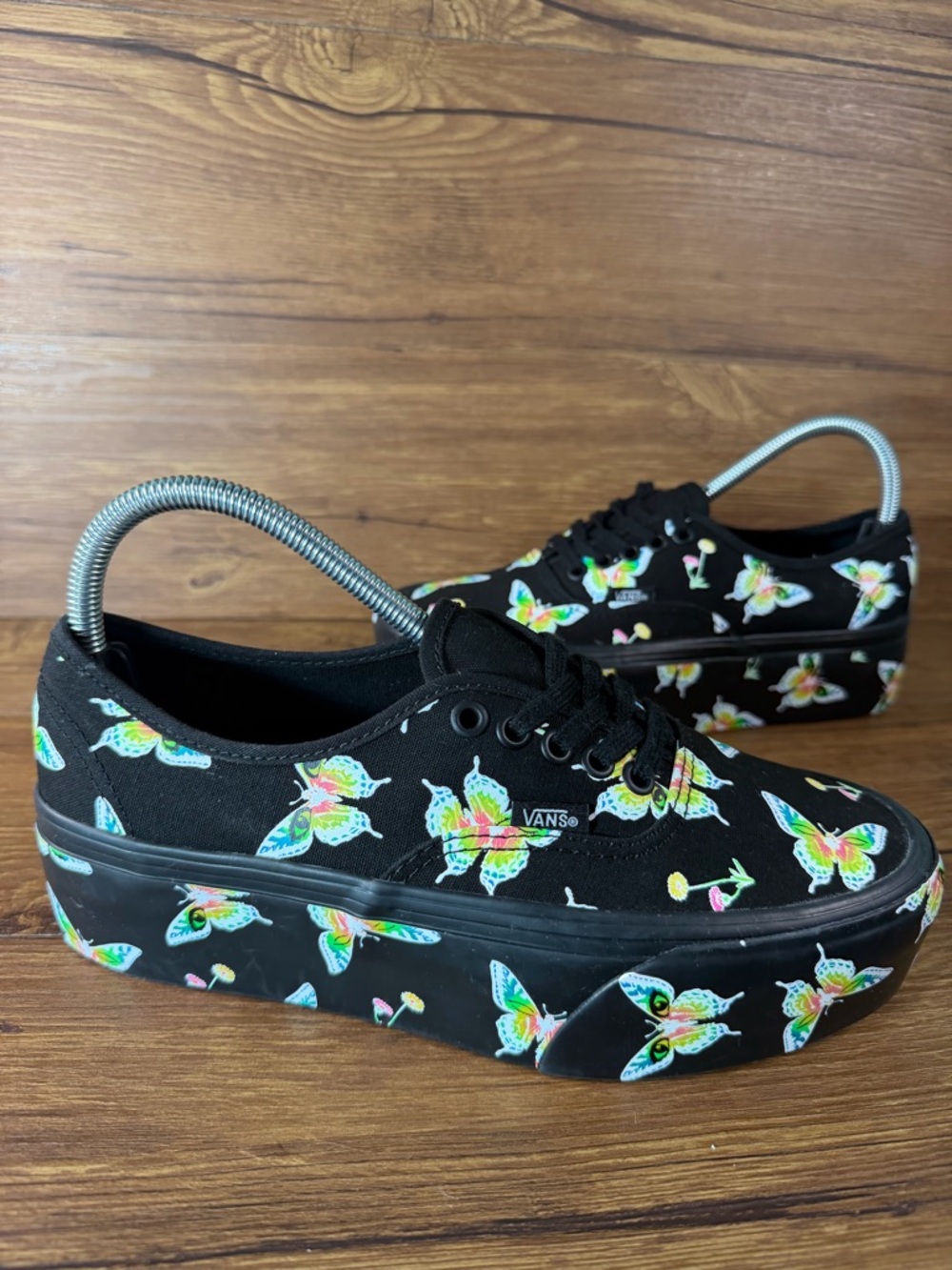 Vans “Morph Blackout stackform” Women’s Size 8.5 Sneakers Shoes